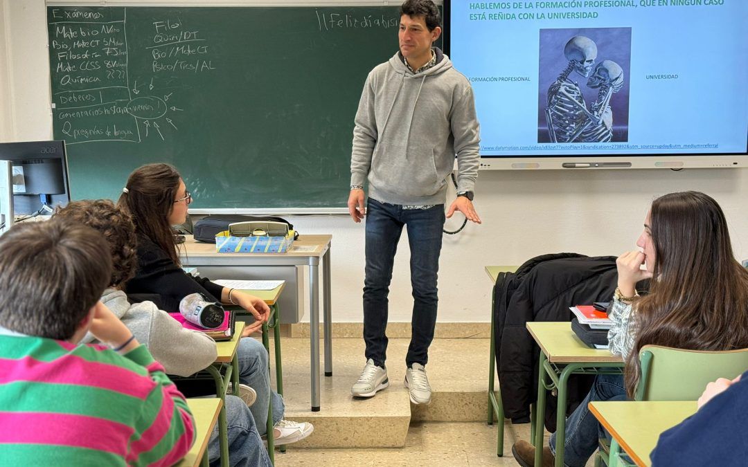 Charla sobre la Fp en el colegio St Patrick´s
